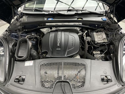 2021 Porsche Macan AWD