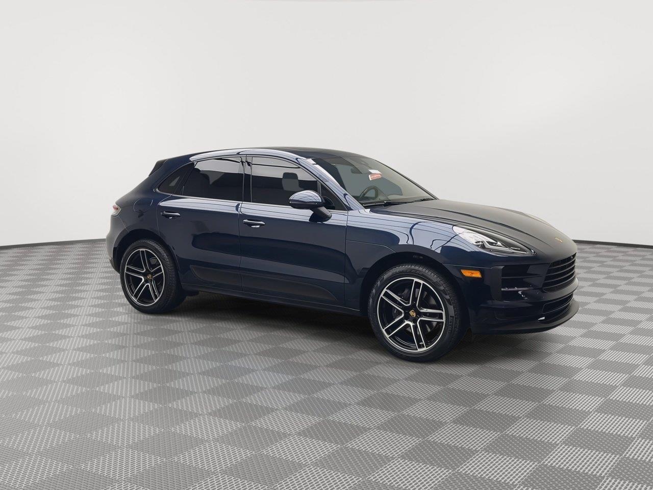 2021 Porsche Macan AWD