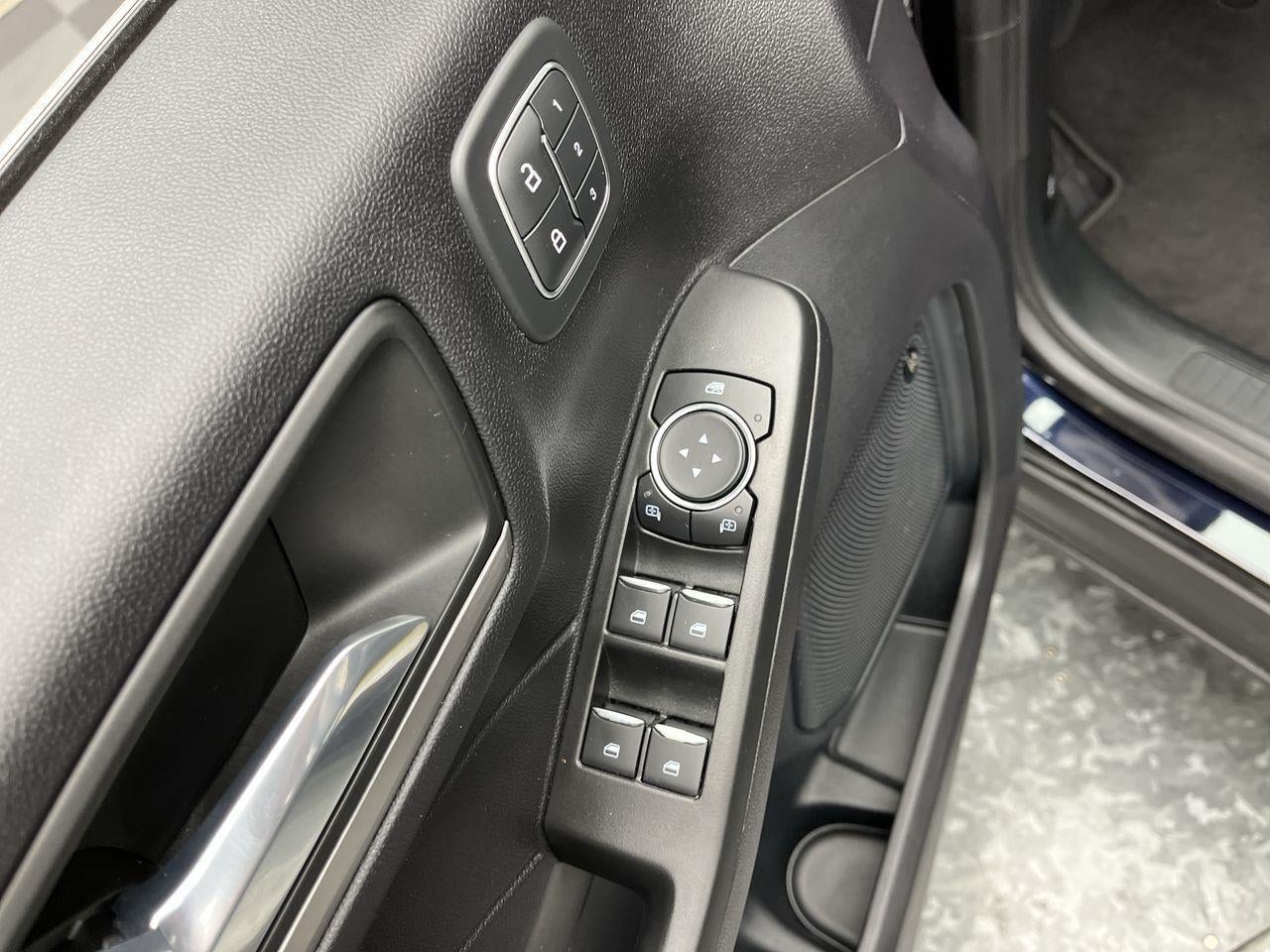 2021 Ford Escape Plug-In Hybrid Titanium