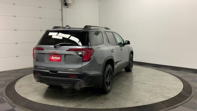 2022 GMC Acadia AT4