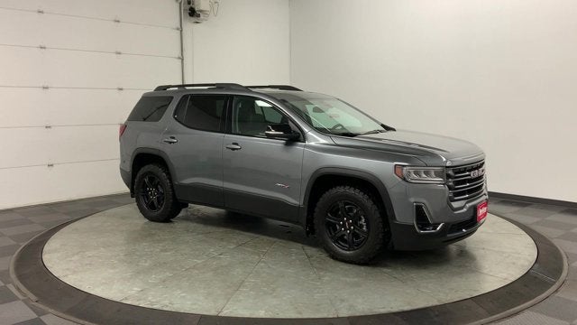 2022 GMC Acadia AT4