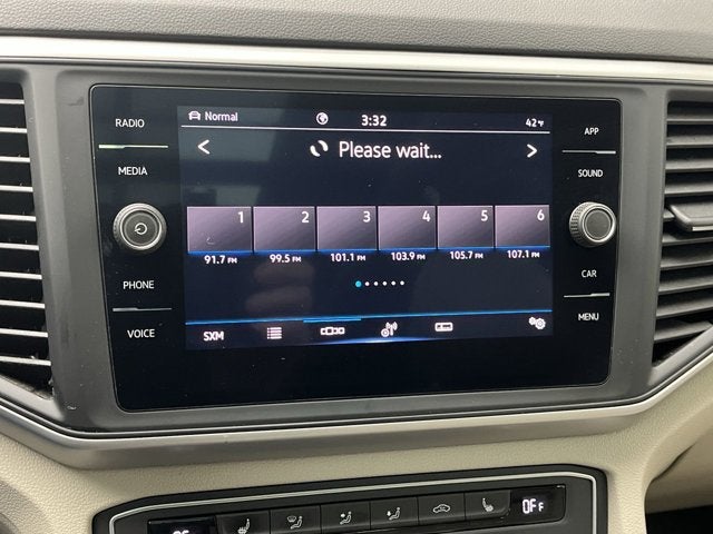 2021 Volkswagen Atlas 3.6L V6 SE w/Technology