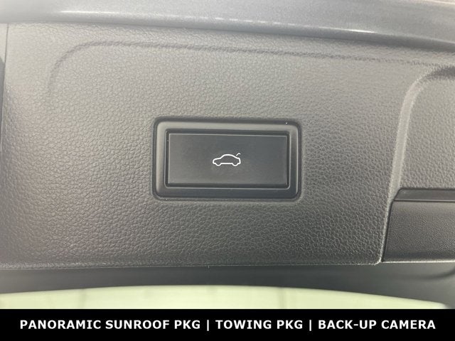 2019 Volkswagen Atlas 3.6L V6 SE w/Technology R-Line