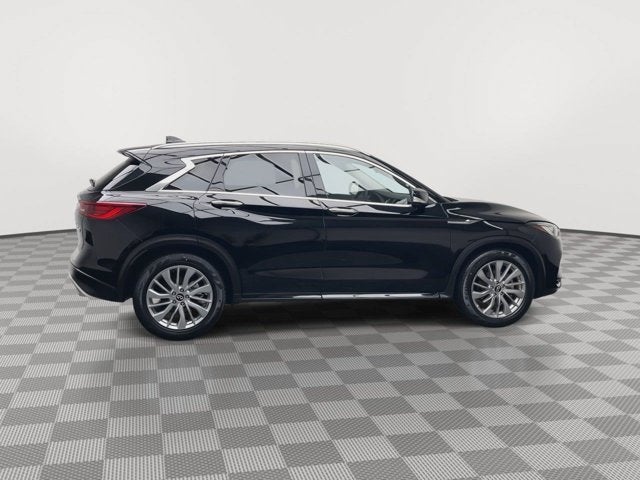 2024 INFINITI QX50 LUXE