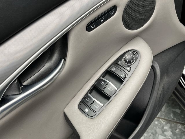 2024 INFINITI QX50 LUXE