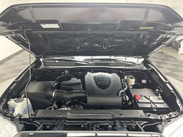 2022 Toyota Tacoma 4WD SR V6