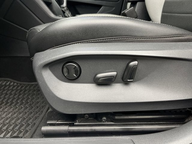 2022 Volkswagen Taos SEL