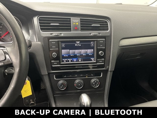 2020 Volkswagen Golf TSI