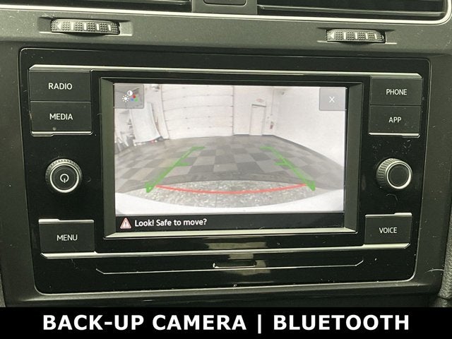 2020 Volkswagen Golf TSI