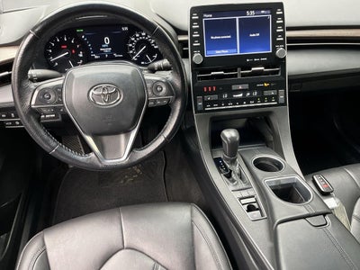 2020 Toyota Avalon XLE