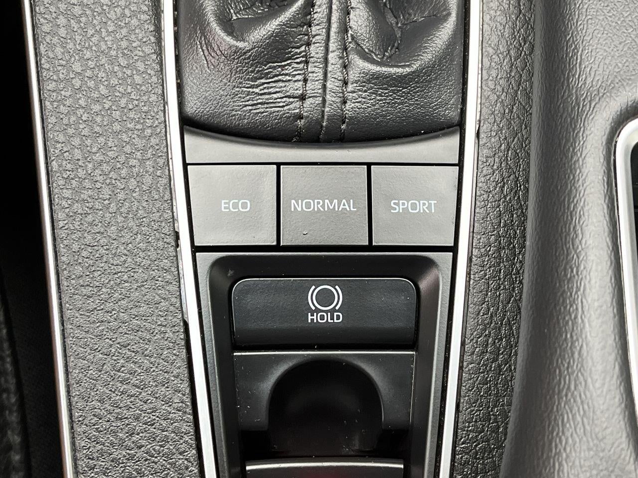 2020 Toyota Avalon XLE