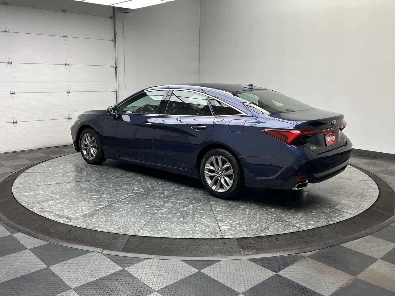 2020 Toyota Avalon XLE