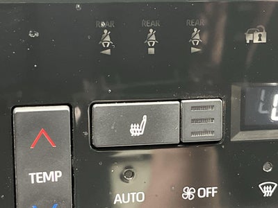 2020 Toyota Avalon XLE