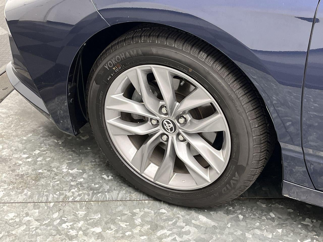 2020 Toyota Avalon XLE
