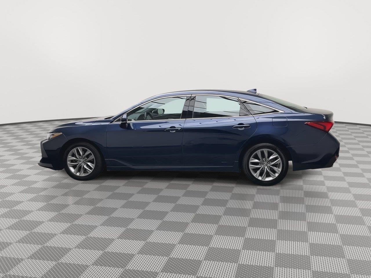 2020 Toyota Avalon XLE