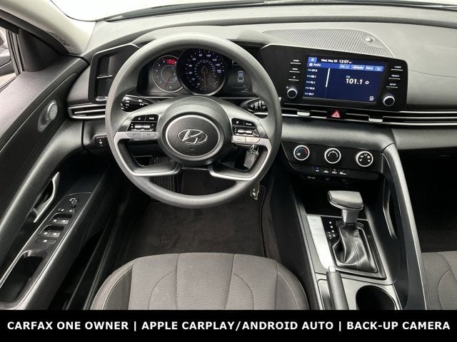 2021 Hyundai Elantra SE