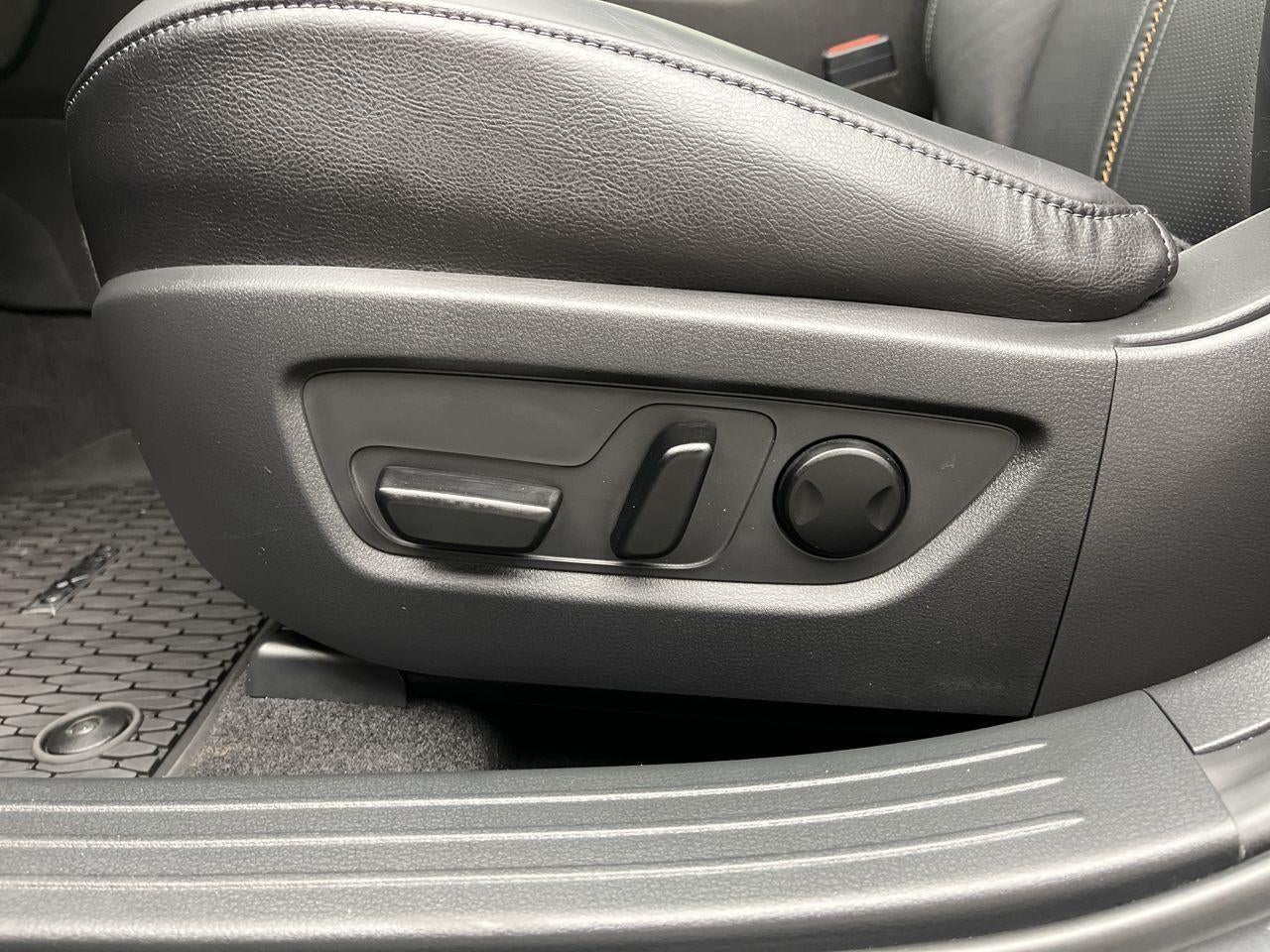2025 Mazda Mazda CX-50 Hybrid Premium Package