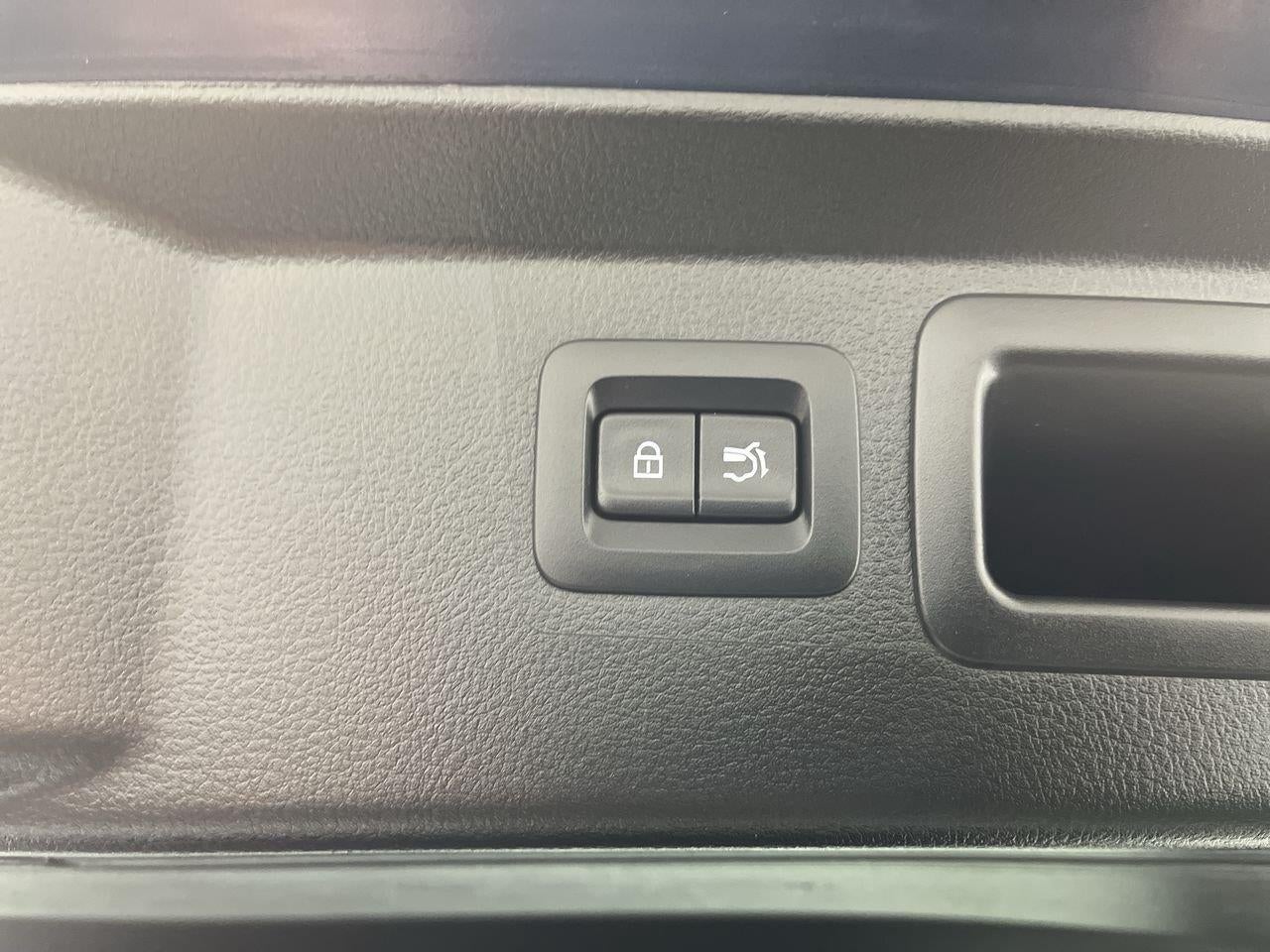 2025 Mazda Mazda CX-50 Hybrid Premium Package