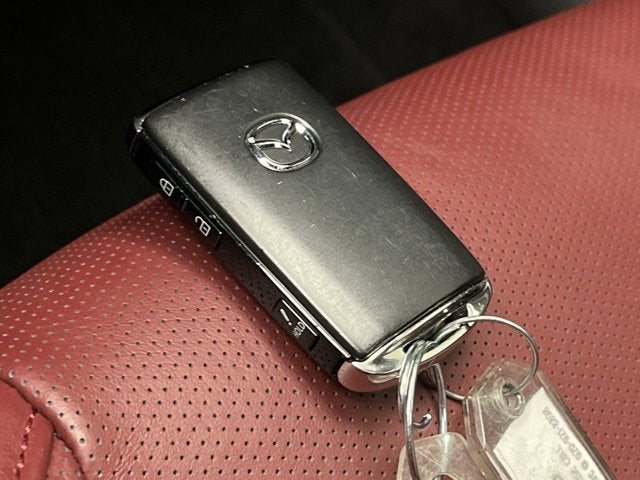 2025 Mazda Mazda3 Hatchback 2.5 S Carbon Edition