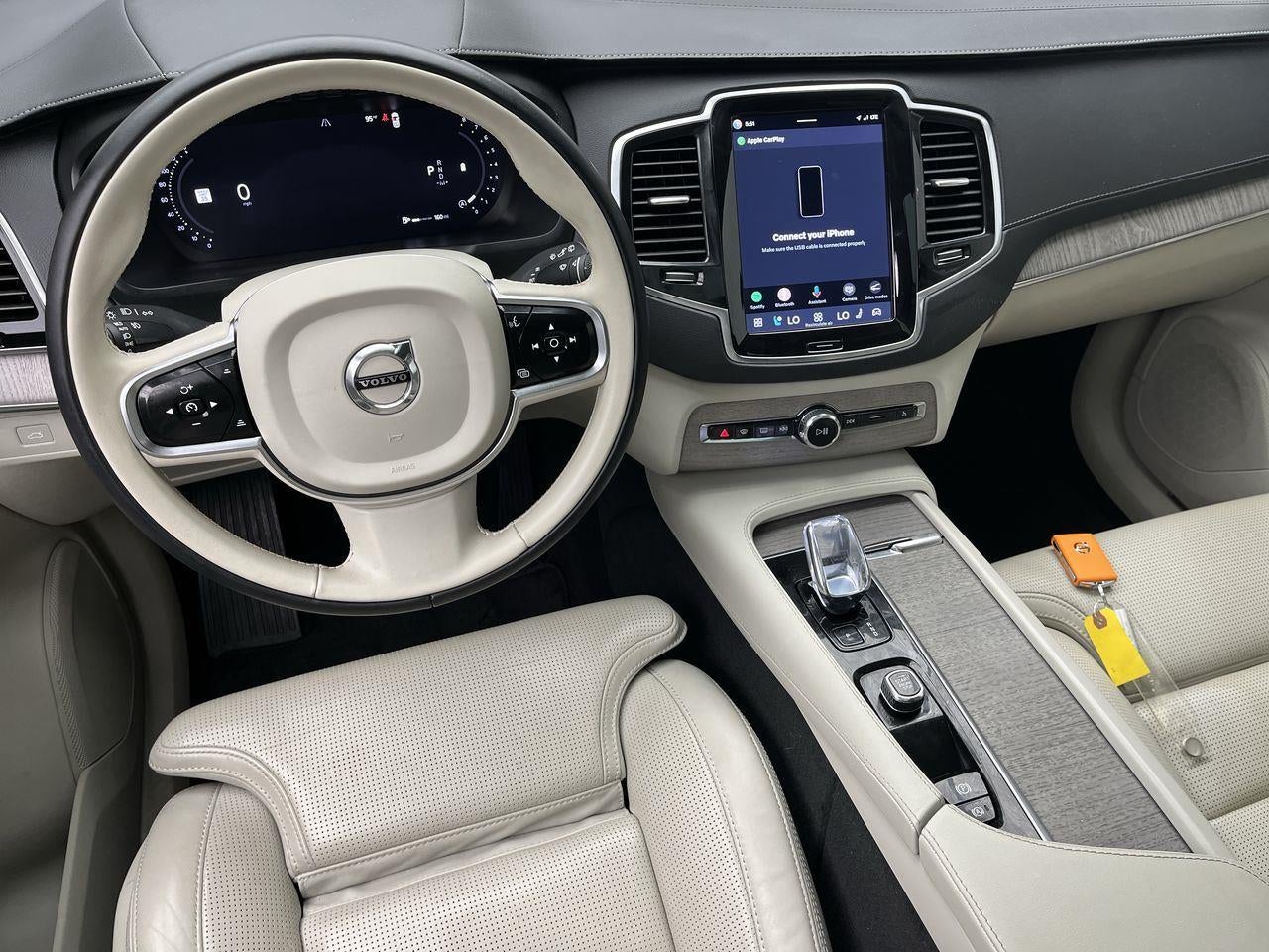 2023 Volvo XC90 AWD