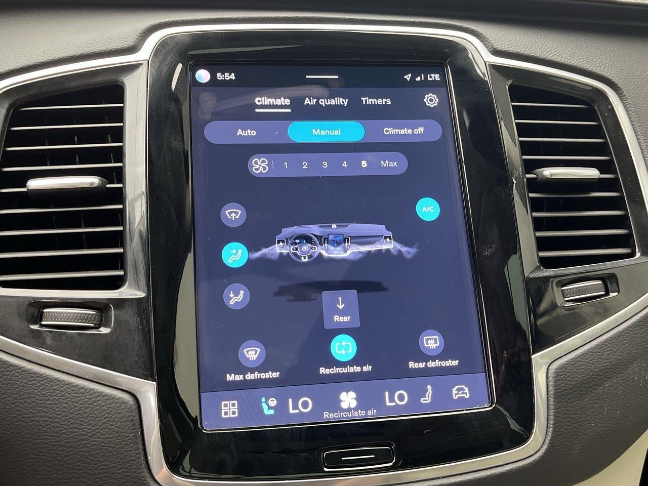 2023 Volvo XC90 AWD
