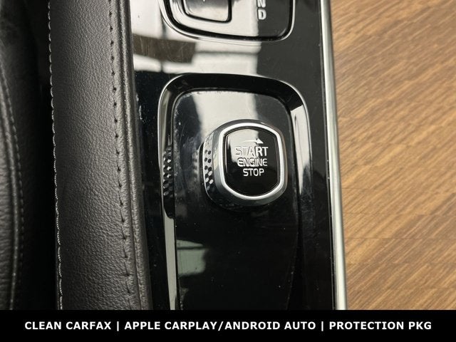 2023 Volvo XC90 Plus