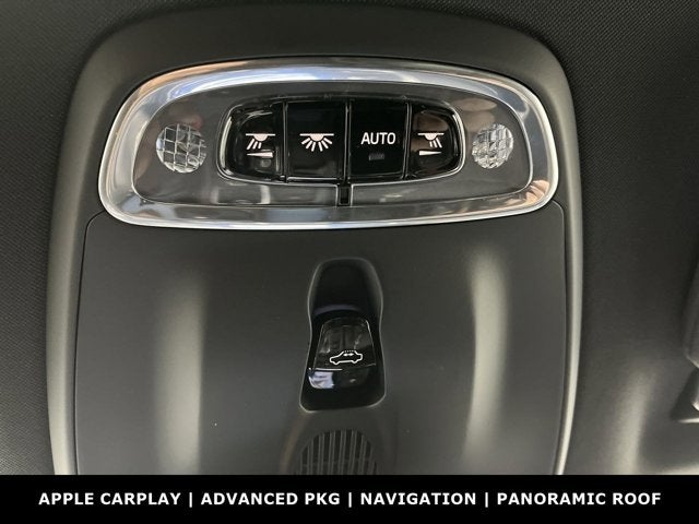 2020 Volvo XC90 Momentum