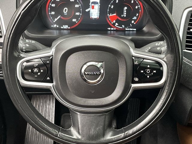 2019 Volvo XC90 Momentum