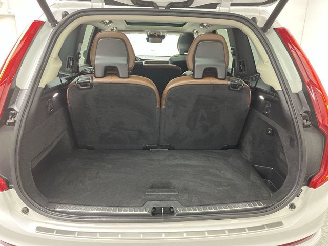 2019 Volvo XC90 Momentum
