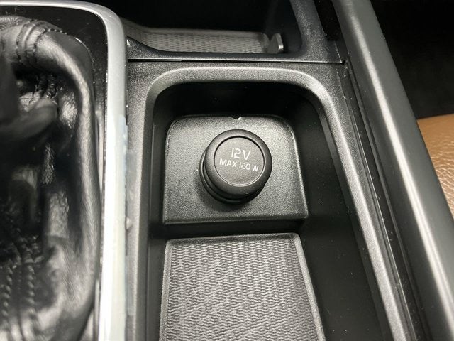 2019 Volvo XC90 Momentum