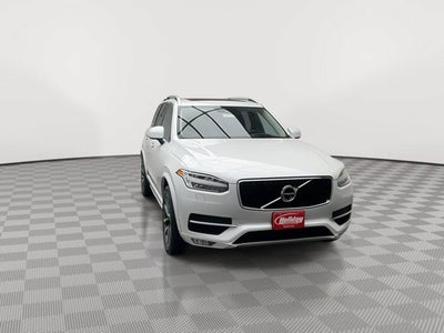 2019 Volvo XC90 Momentum