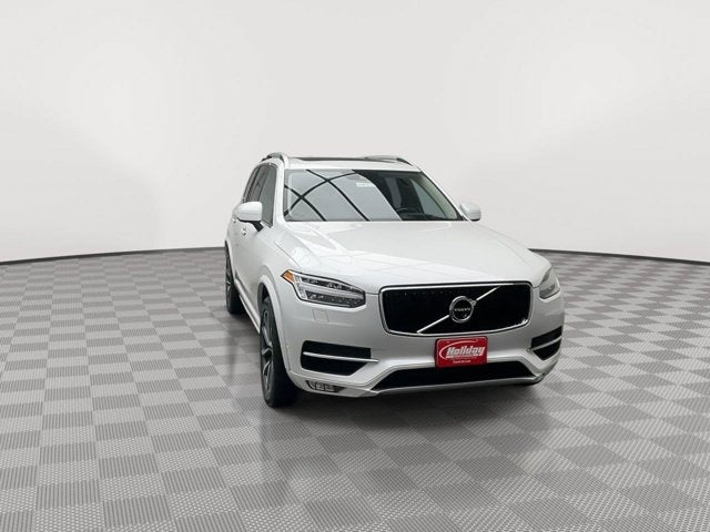 2019 Volvo XC90 Momentum