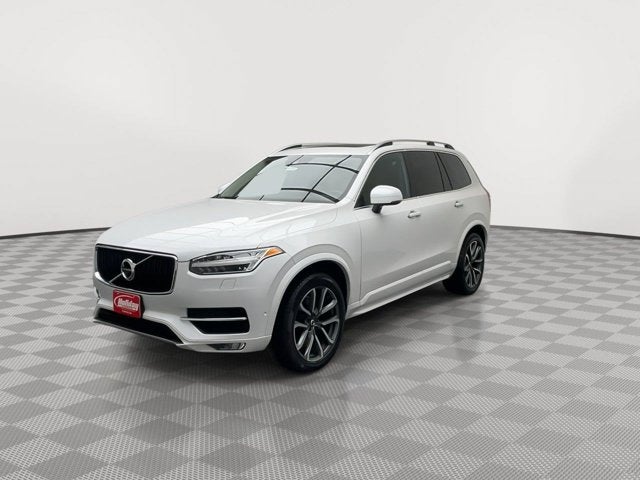 2019 Volvo XC90 Momentum