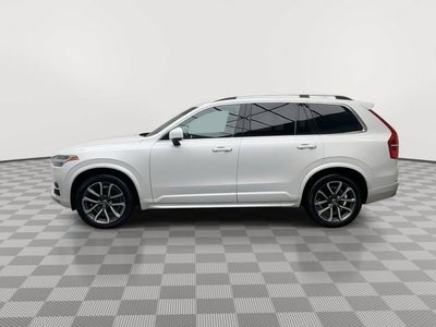 2019 Volvo XC90 Momentum