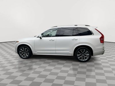 2019 Volvo XC90 Momentum