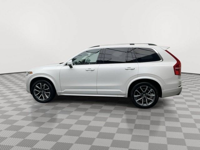 2019 Volvo XC90 Momentum