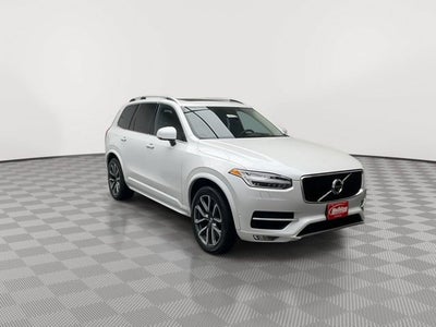 2019 Volvo XC90 Momentum