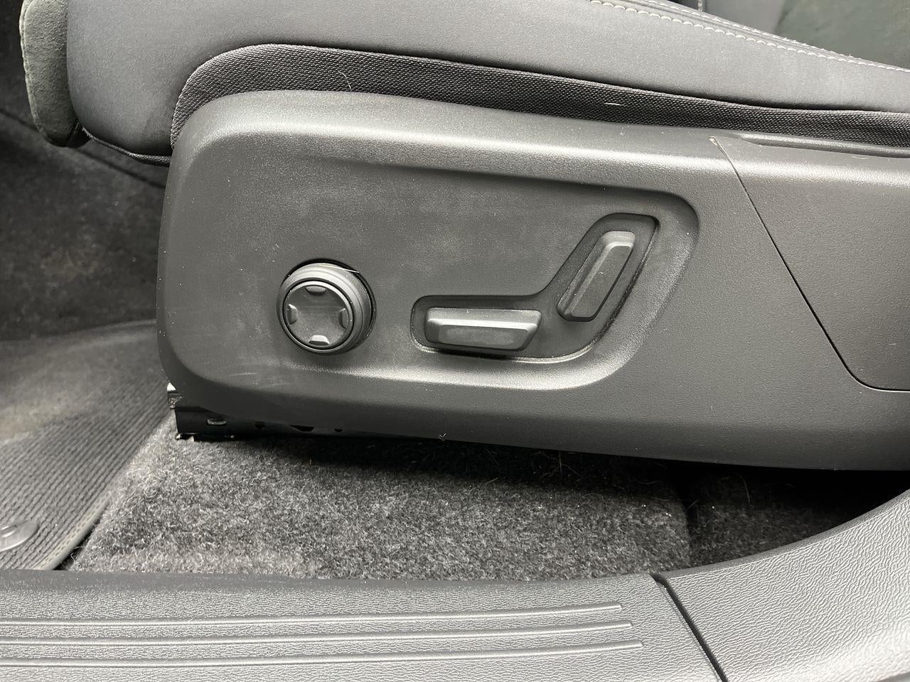 2023 Volvo XC40 Recharge Pure Electric Plus