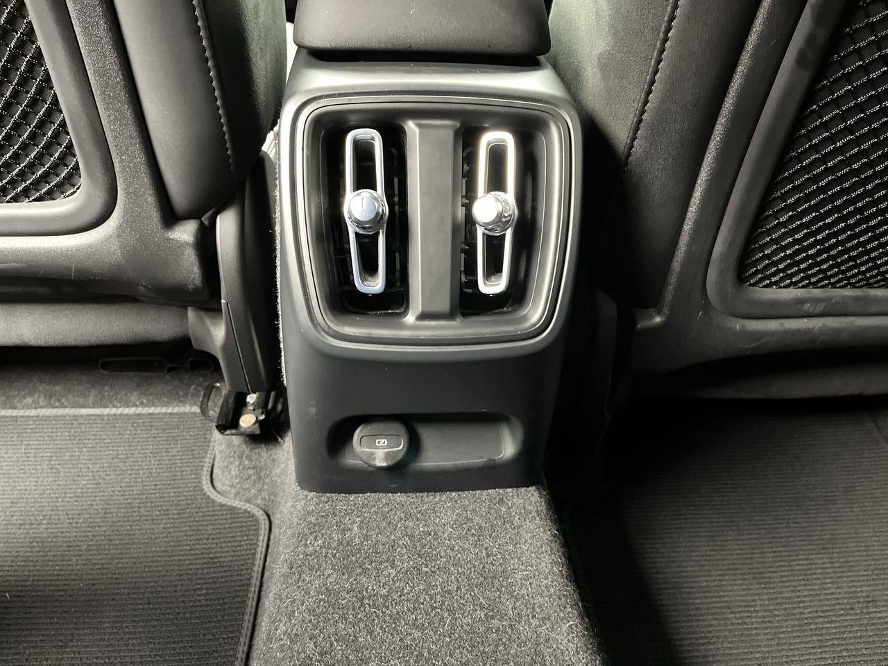 2023 Volvo XC40 Recharge Pure Electric Plus