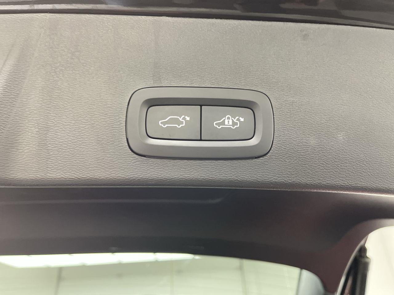 2023 Volvo XC40 Recharge Pure Electric Plus