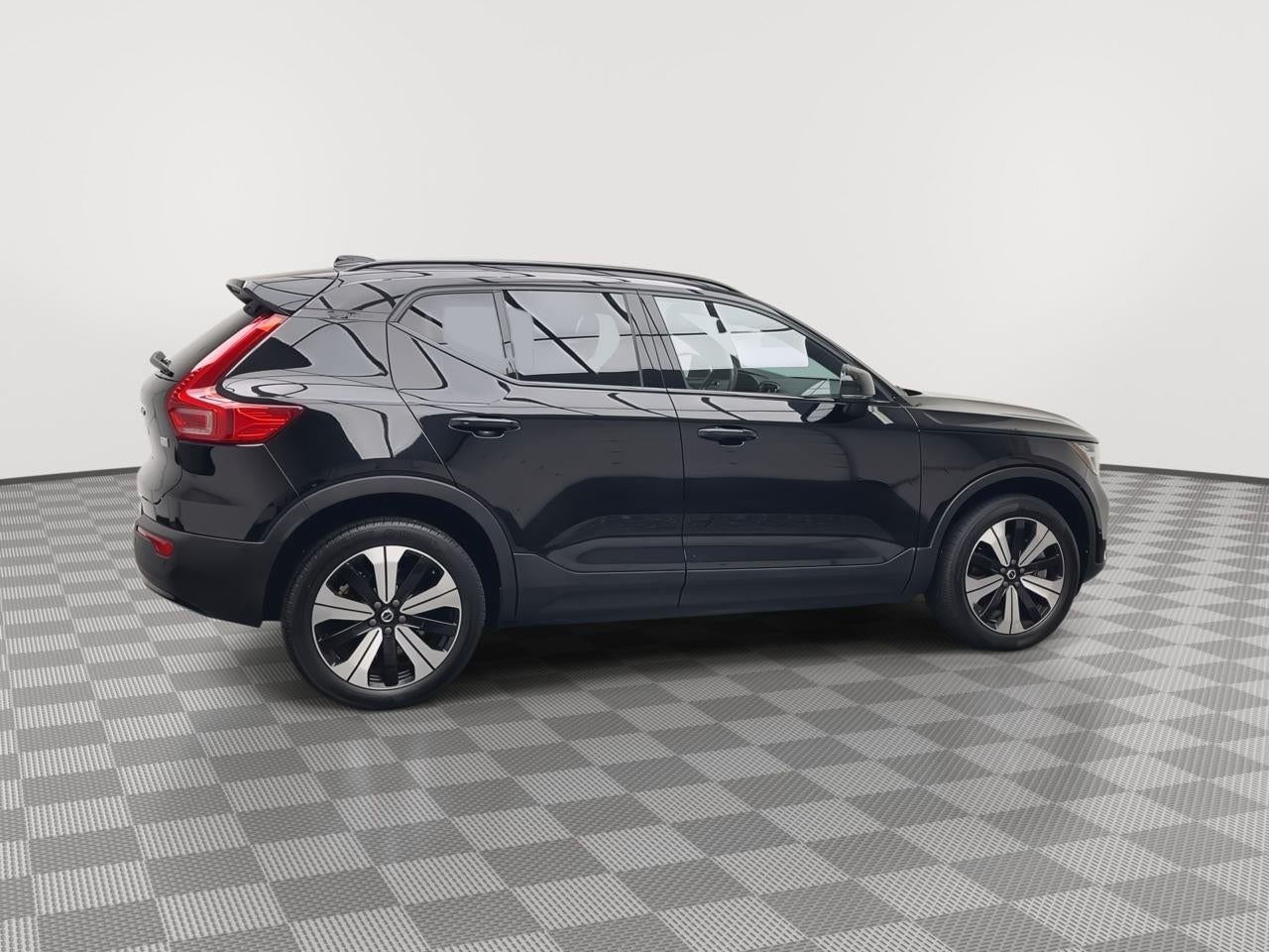 2023 Volvo XC40 Recharge Pure Electric Plus