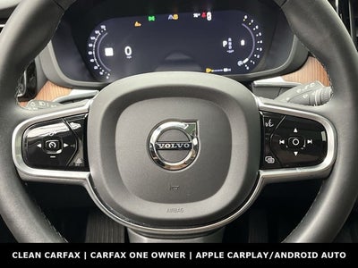 2023 Volvo XC60 Plus Bright Theme