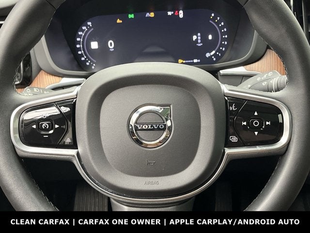 2023 Volvo XC60 Plus Bright Theme