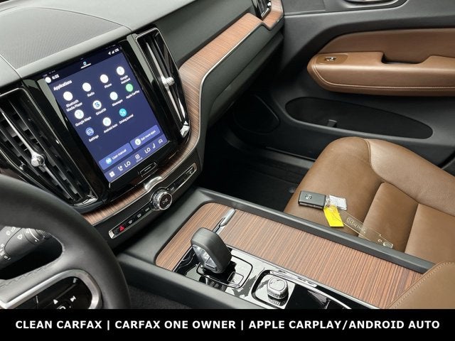 2023 Volvo XC60 Plus Bright Theme