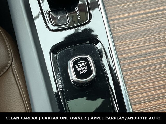 2023 Volvo XC60 Plus Bright Theme