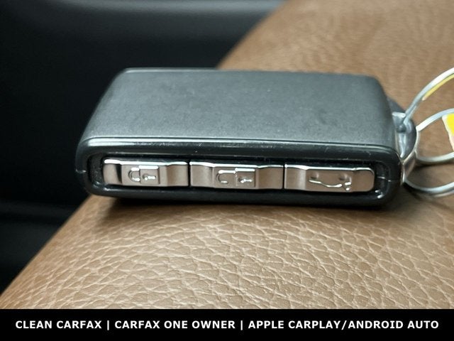 2023 Volvo XC60 Plus Bright Theme