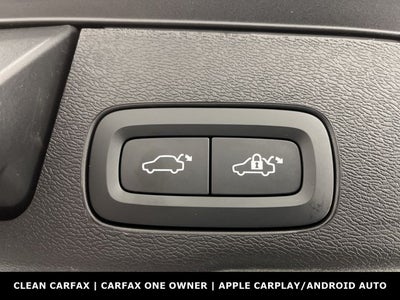 2023 Volvo XC60 Plus Bright Theme