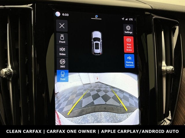2023 Volvo XC60 Plus Bright Theme