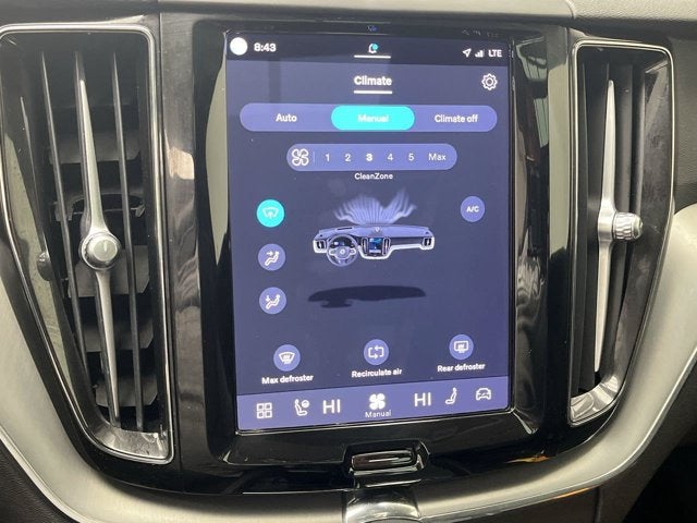 2023 Volvo XC60 Core