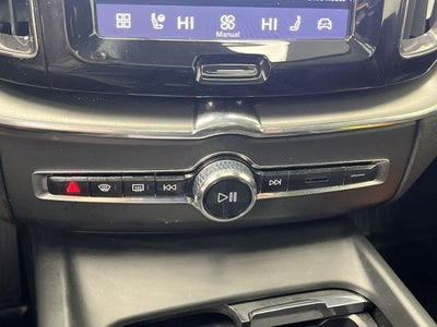 2023 Volvo XC60 Core